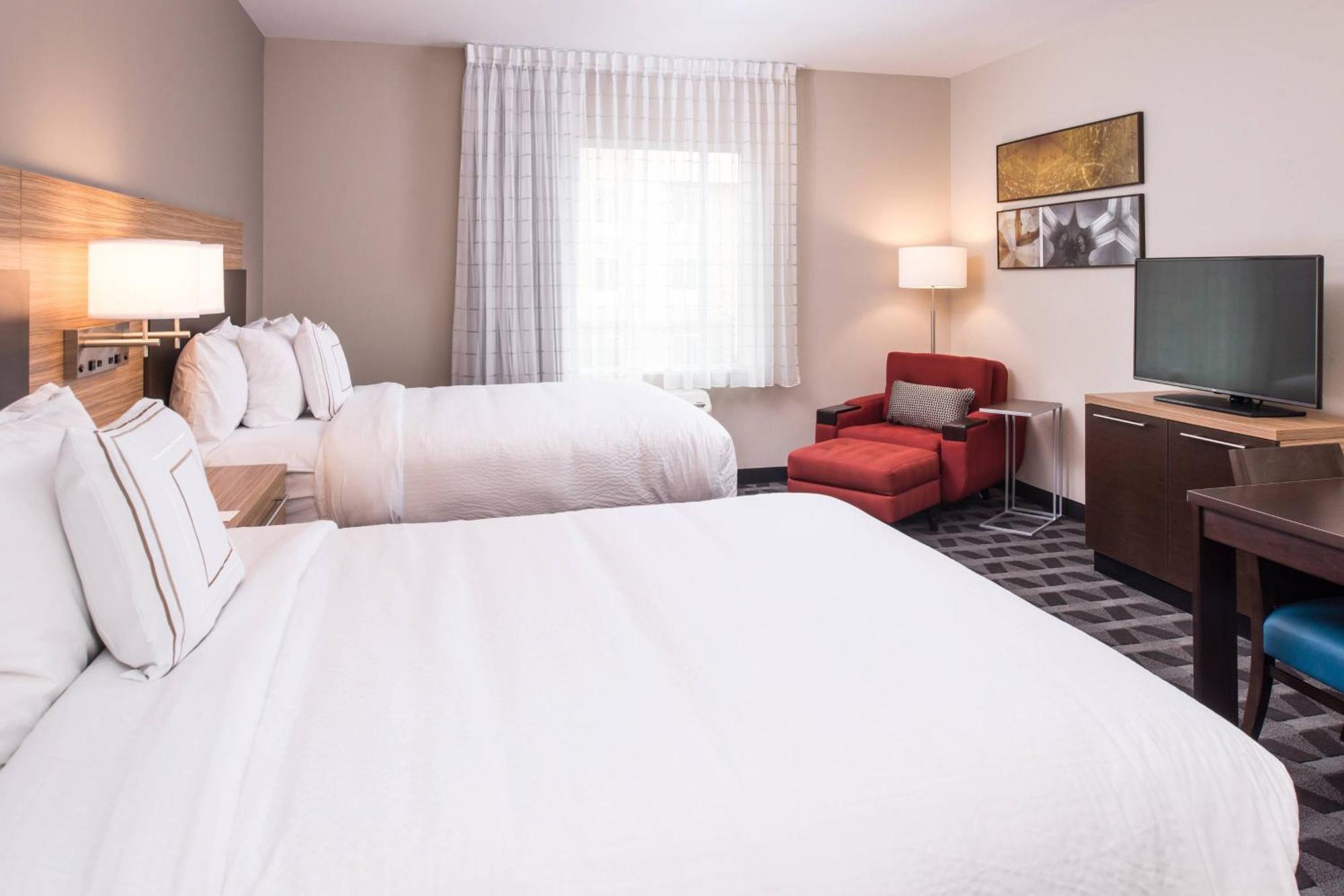 Towneplace Suites By Marriott Мерсед Екстер'єр фото