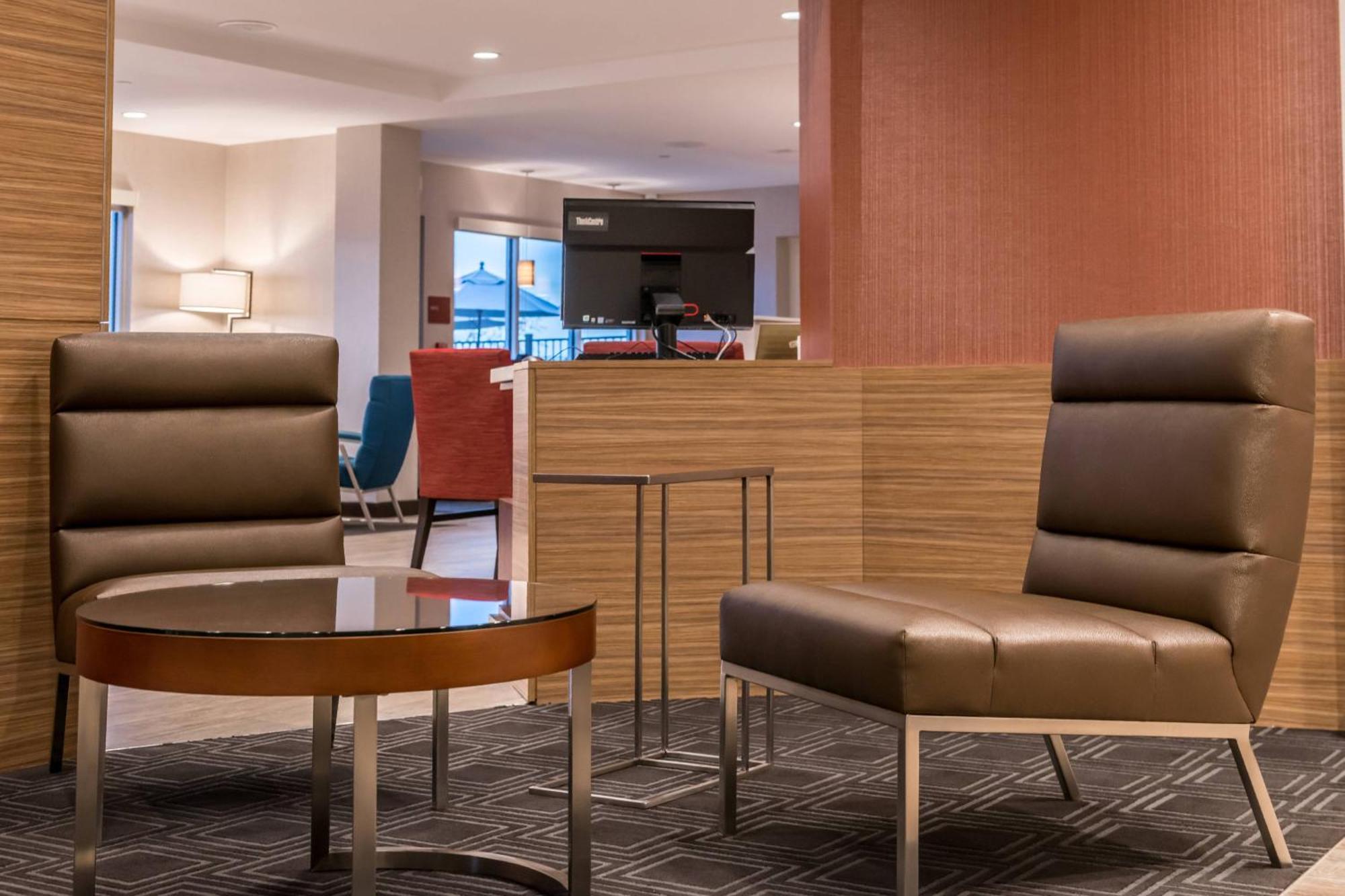 Towneplace Suites By Marriott Мерсед Екстер'єр фото